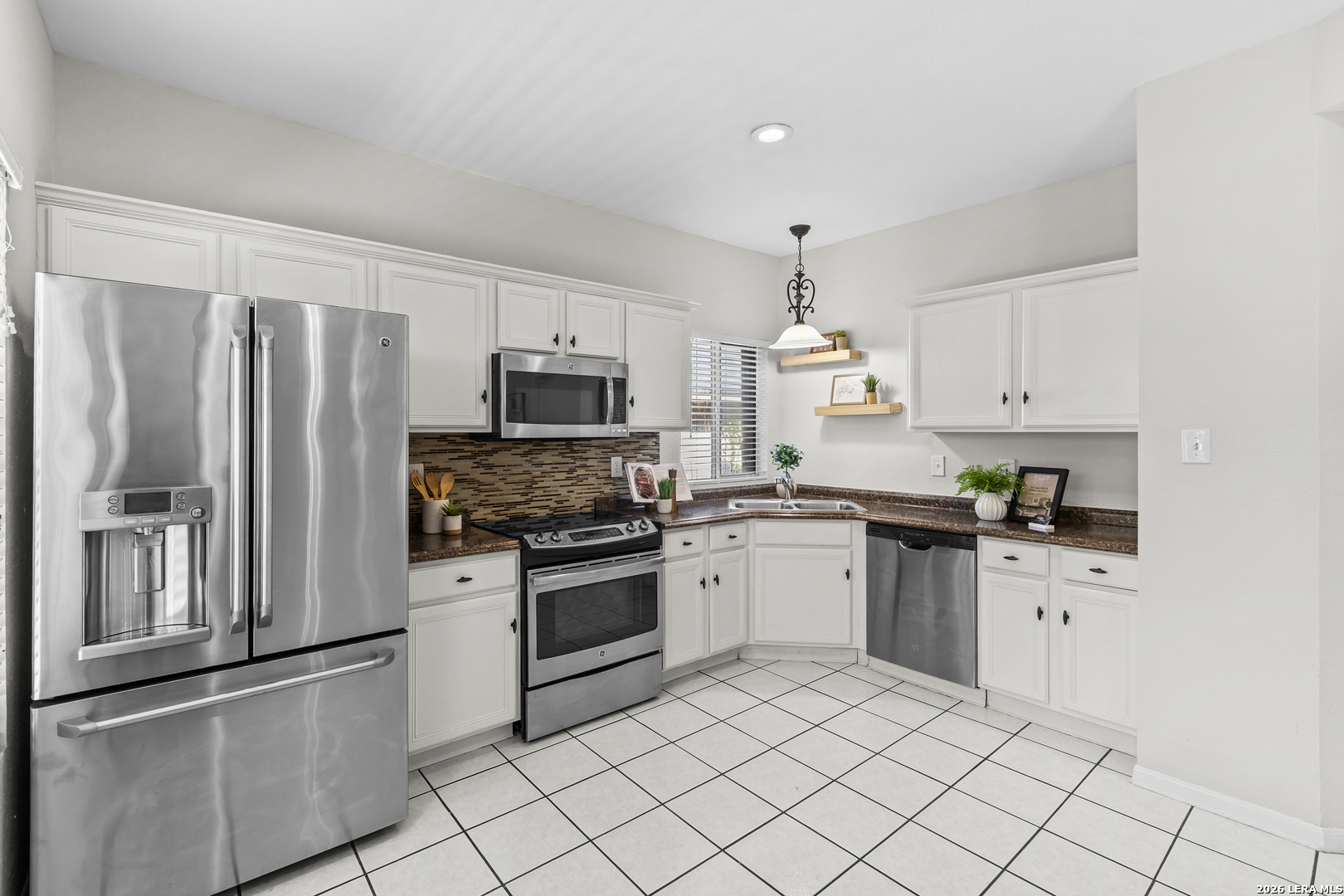 14235 Red Maple Wood, San Antonio, TX 78249