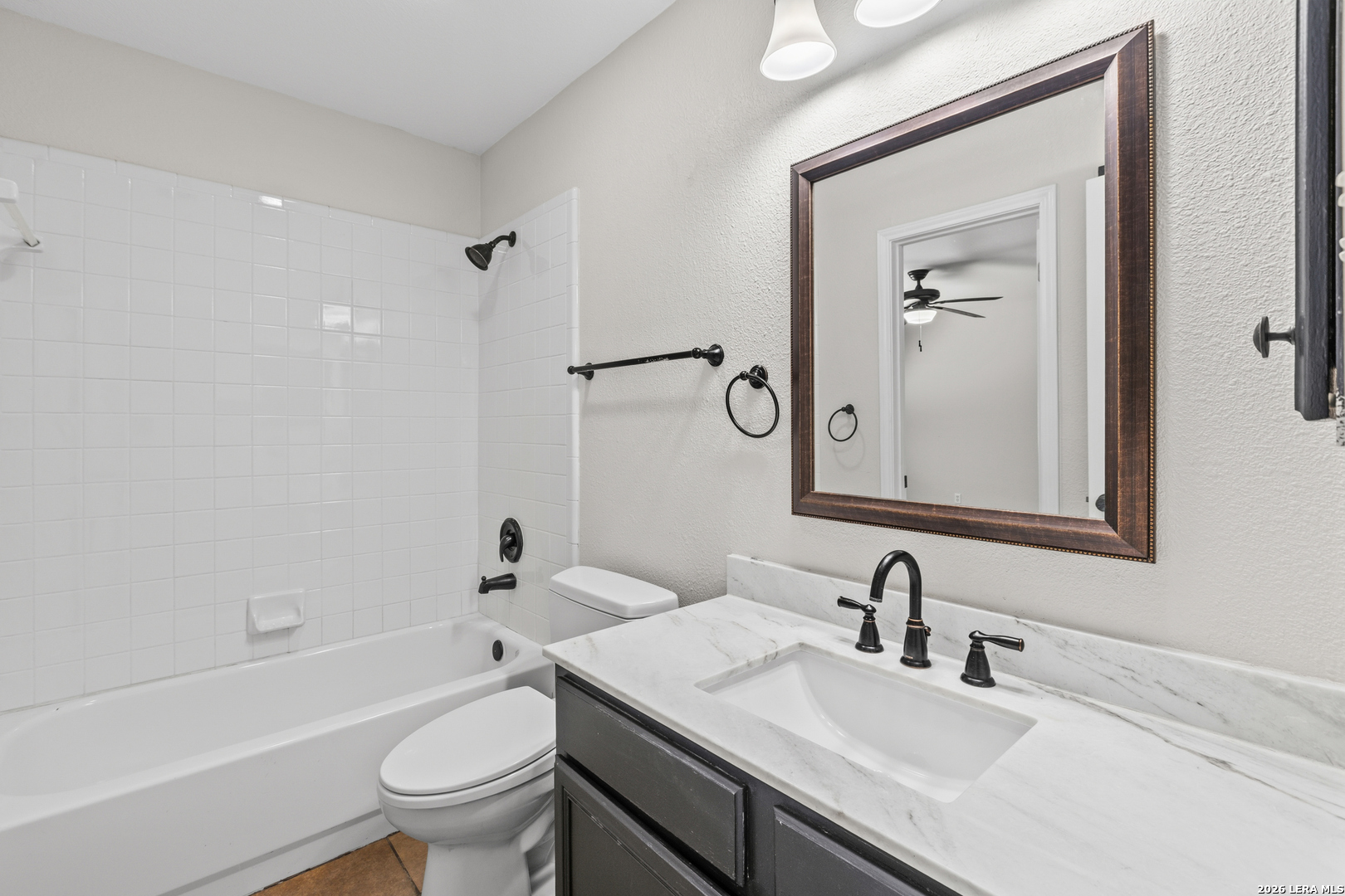14235 Red Maple Wood, San Antonio, TX 78249