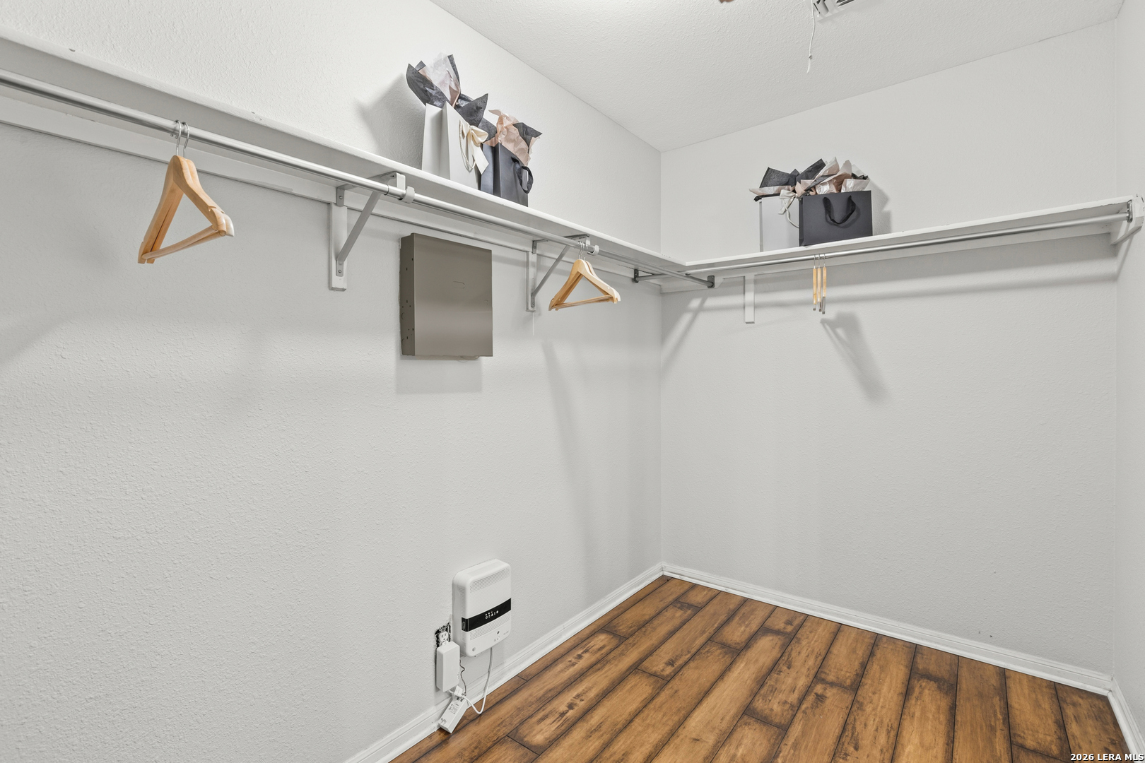 14235 Red Maple Wood, San Antonio, TX 78249