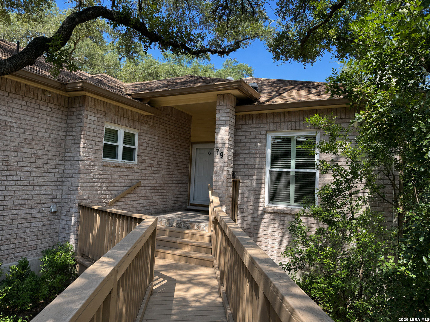 6106 Vance Jackson Rd 79