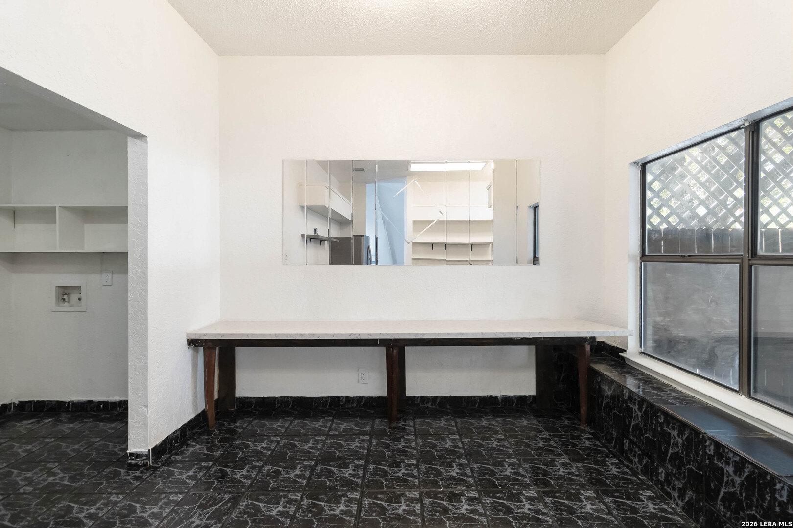 2949 Ash Field Dr, San Antonio, TX 78245