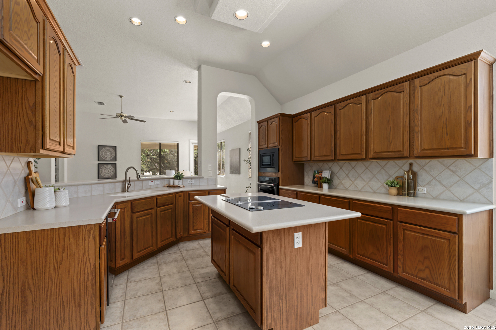 3703 River Fls, San Antonio, TX 78259