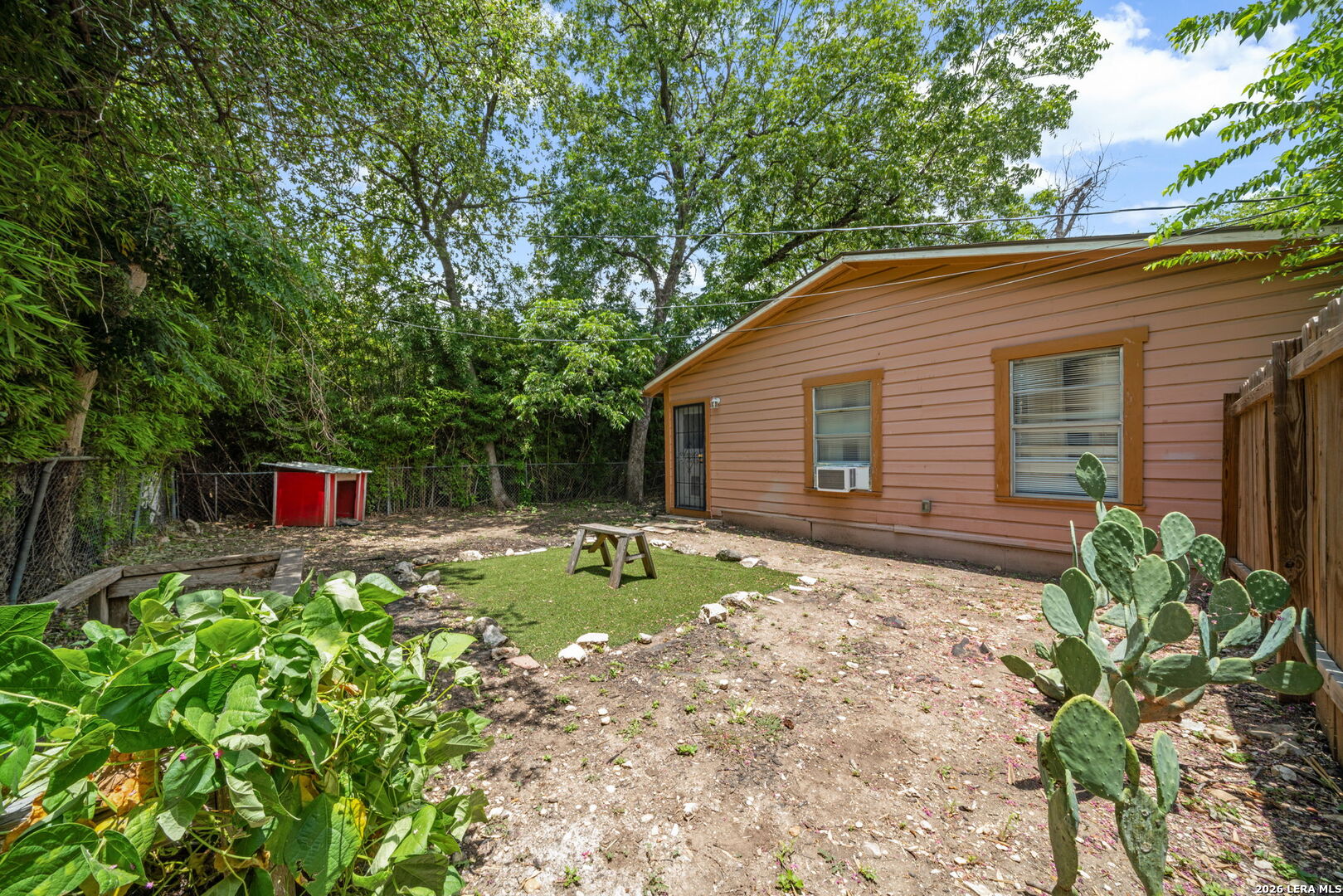 1023 W French Pl, San Antonio, TX 78212