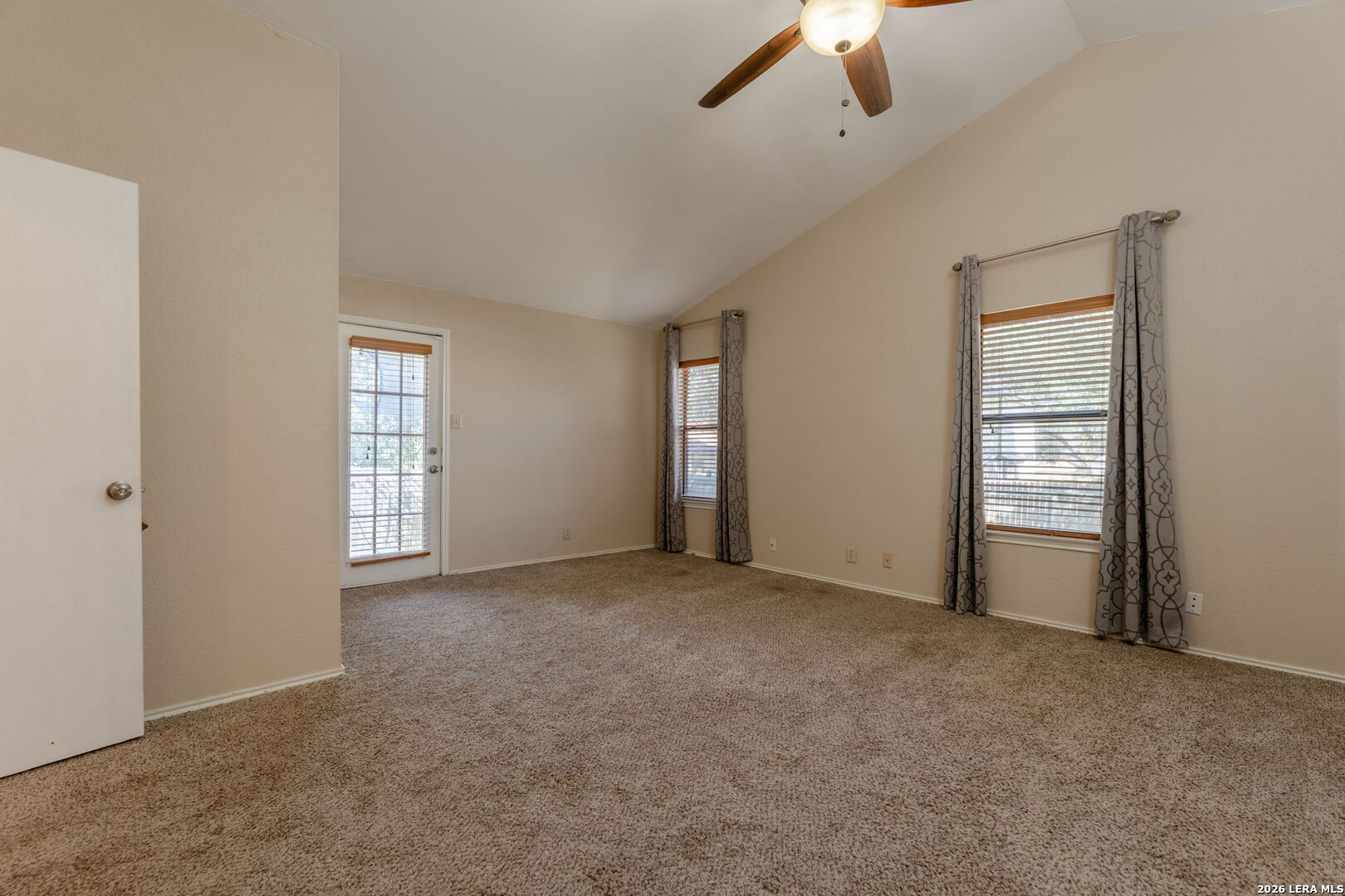 6335 Scrub Jay, San Antonio, TX 78240
