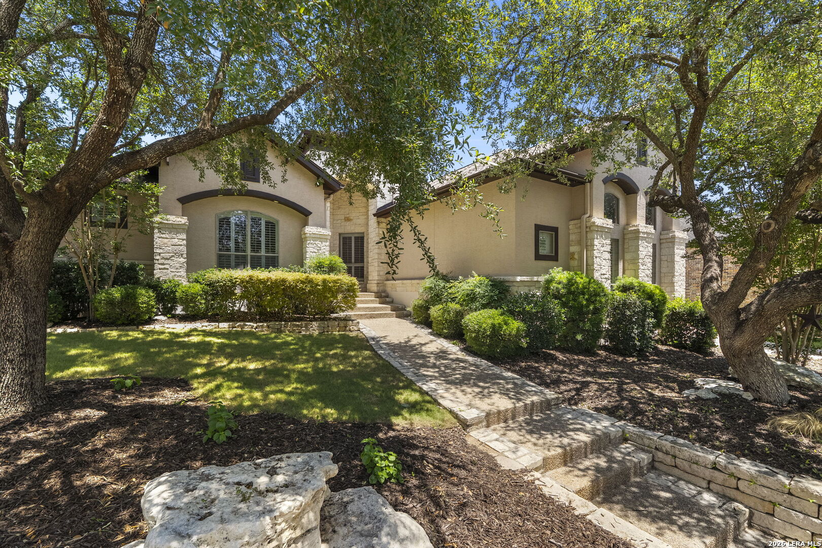 1911 Far Niente, San Antonio, TX 78258