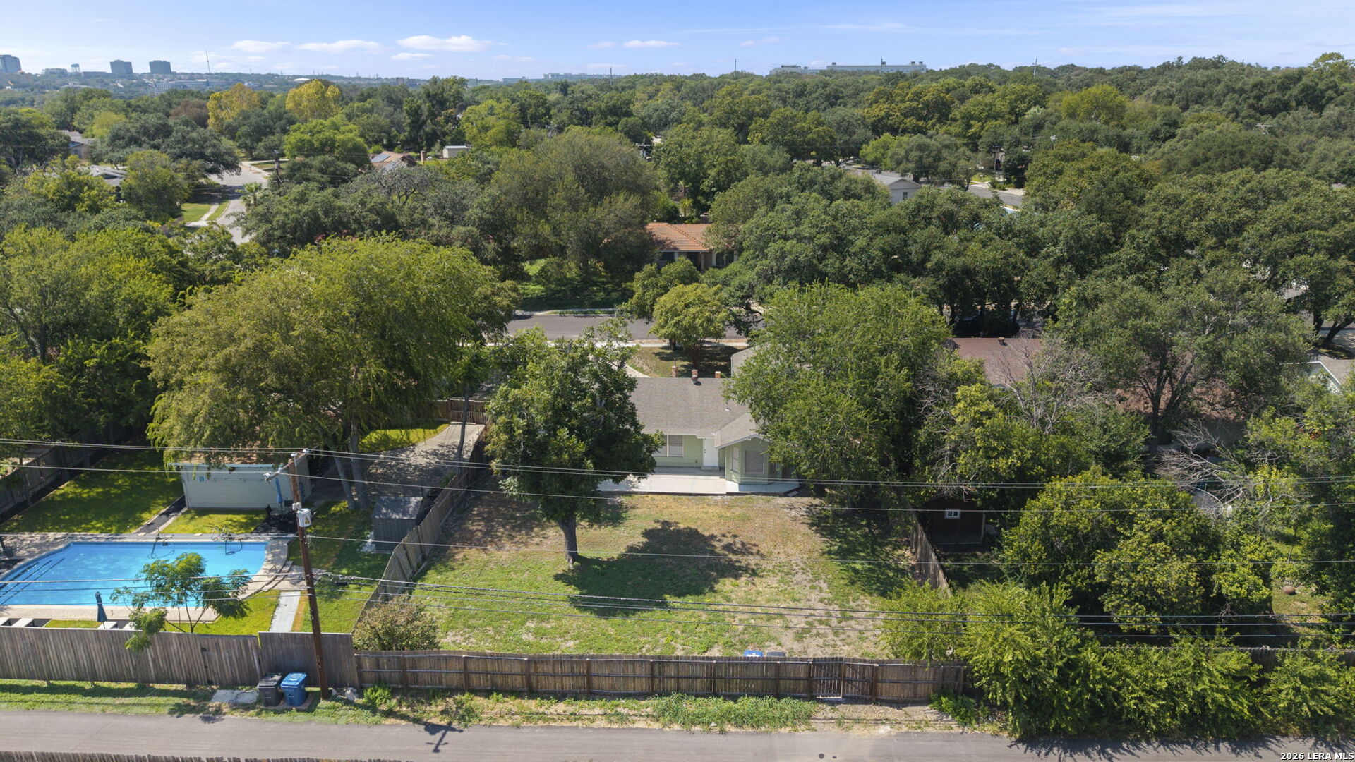 8610 DUDLEY DR, San Antonio, TX 78230