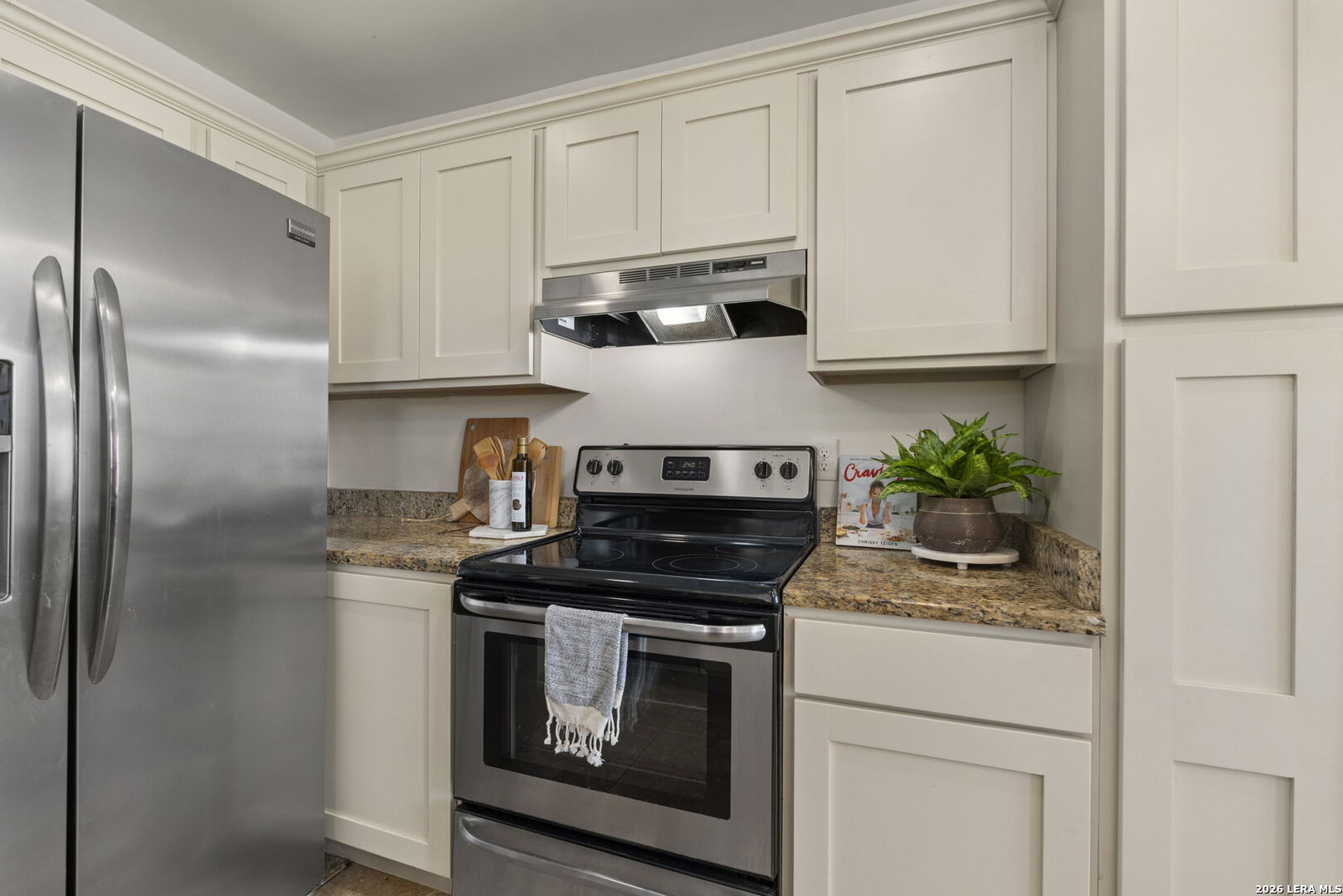 8610 DUDLEY DR, San Antonio, TX 78230