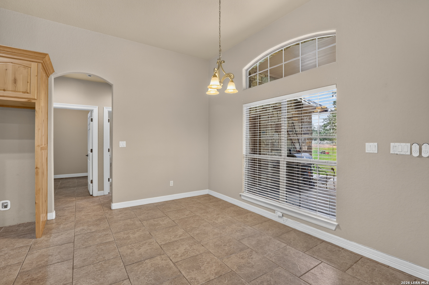 144 Abrego Lake, Floresville, TX 78114