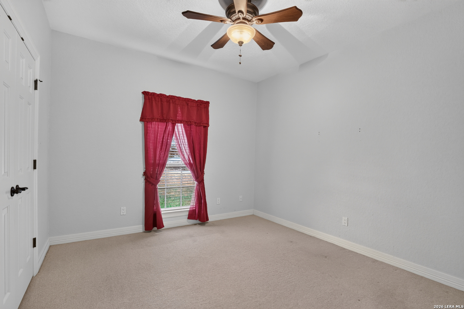 144 Abrego Lake, Floresville, TX 78114