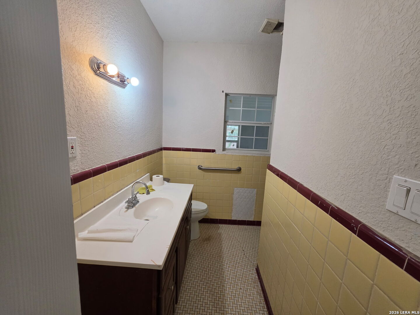 751 Porter St, San Antonio, TX 78210
