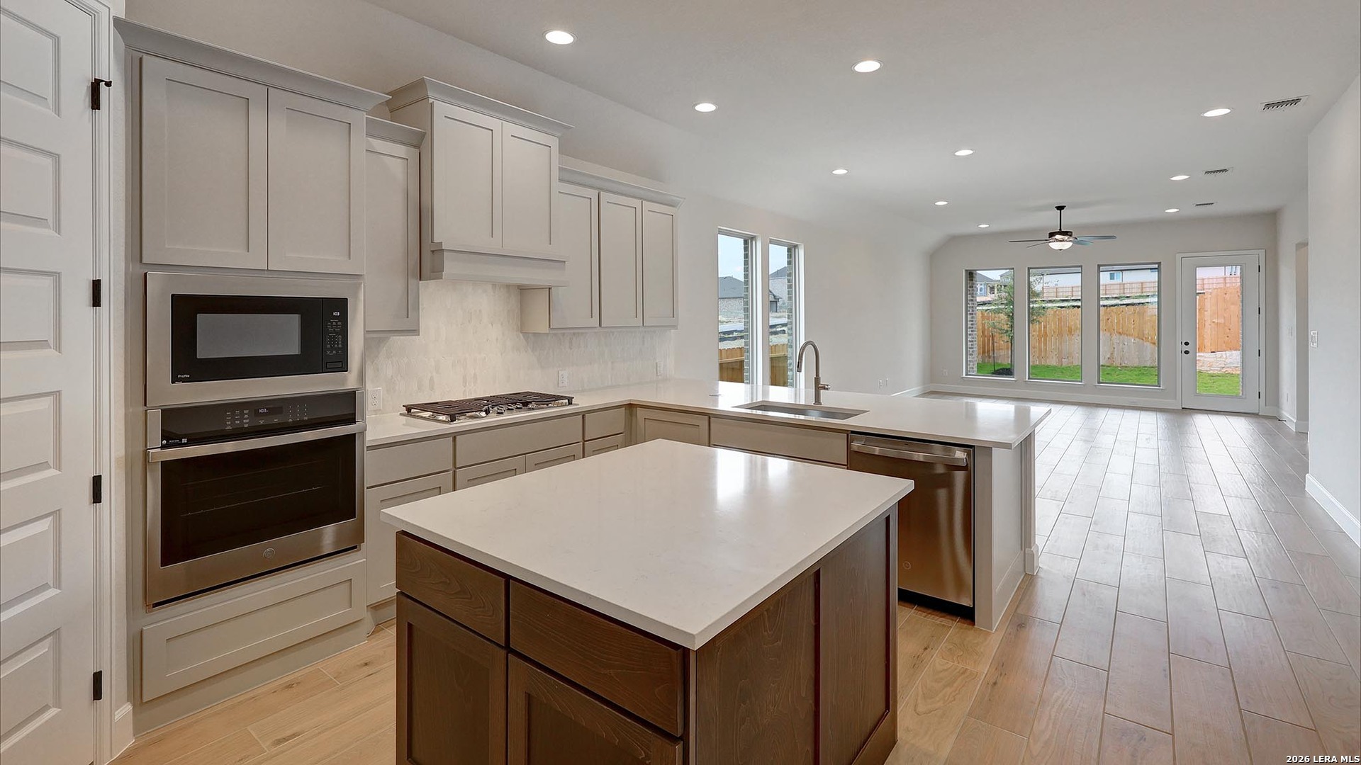4213 Mountain Ash, San Antonio, TX 78245