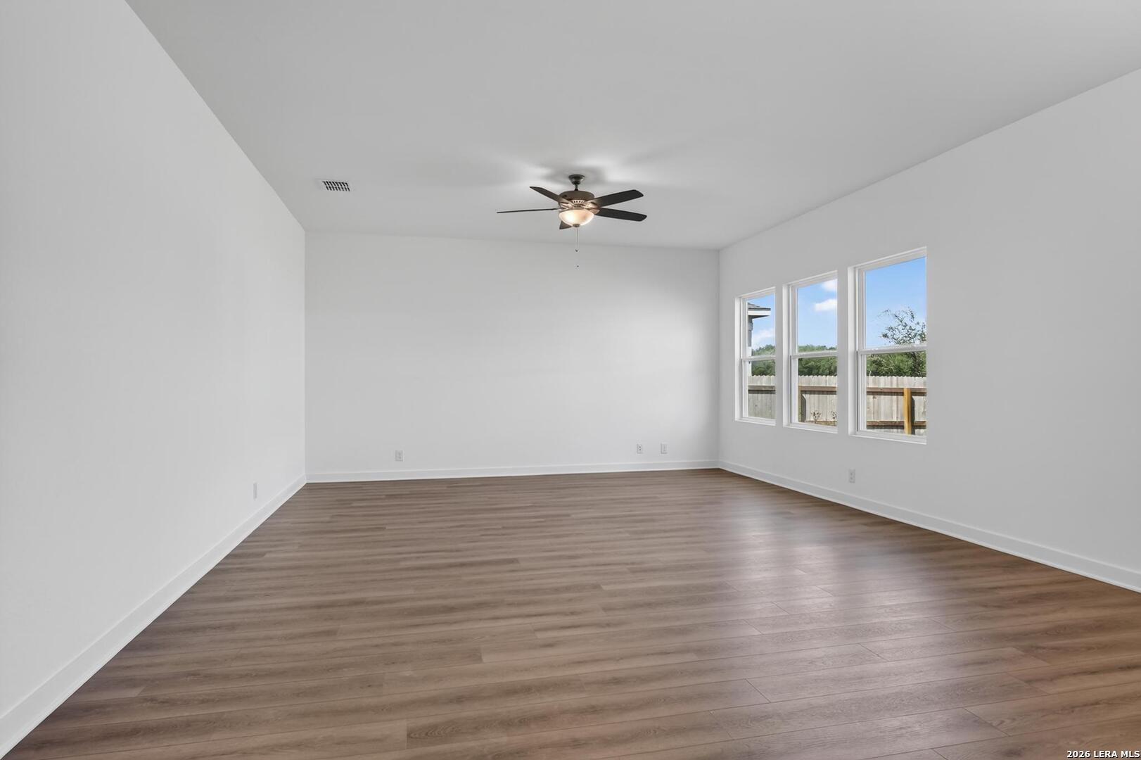 12819 Lower Peach Way, photo 9
