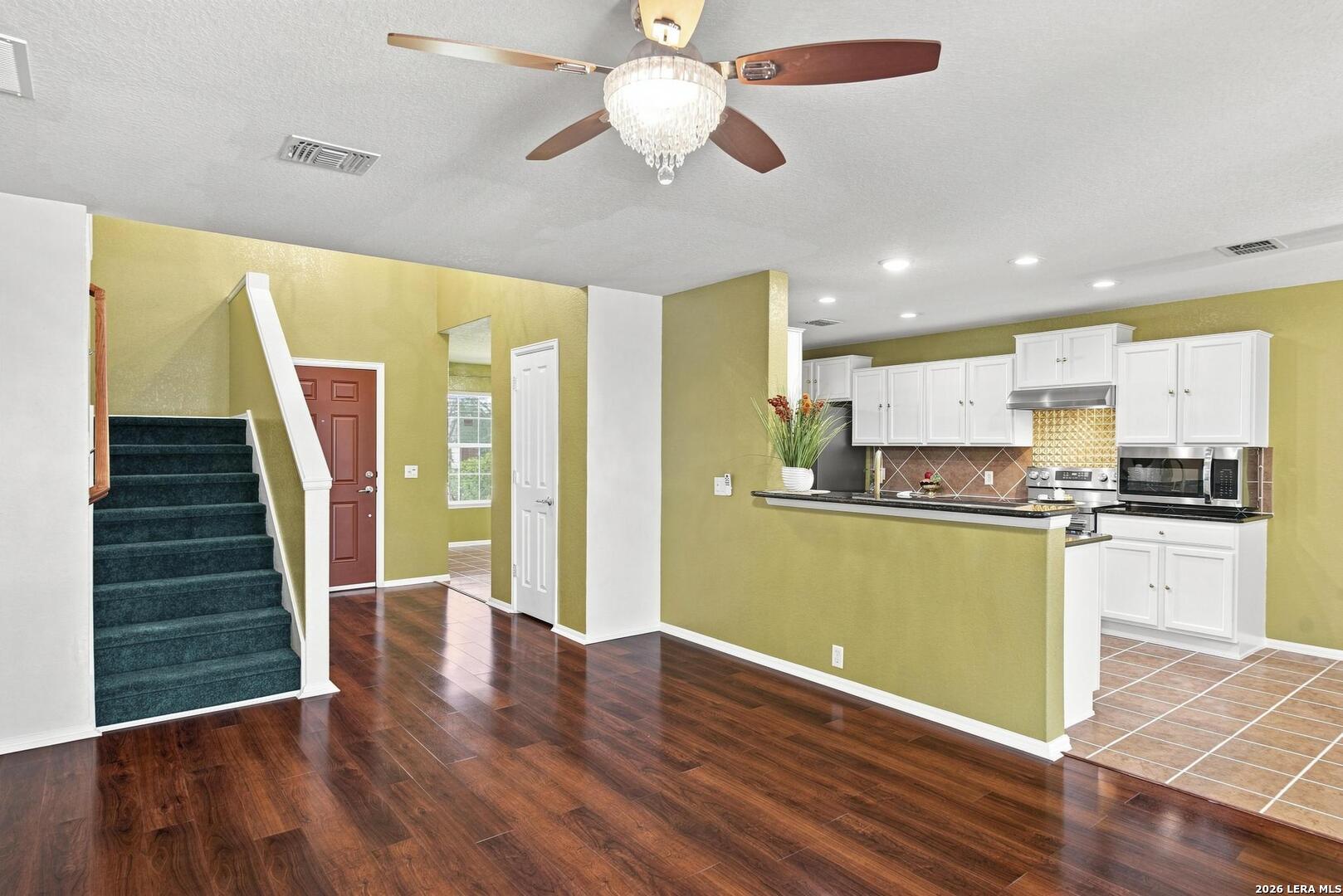 672 Planters Pass, Schertz, TX 78154