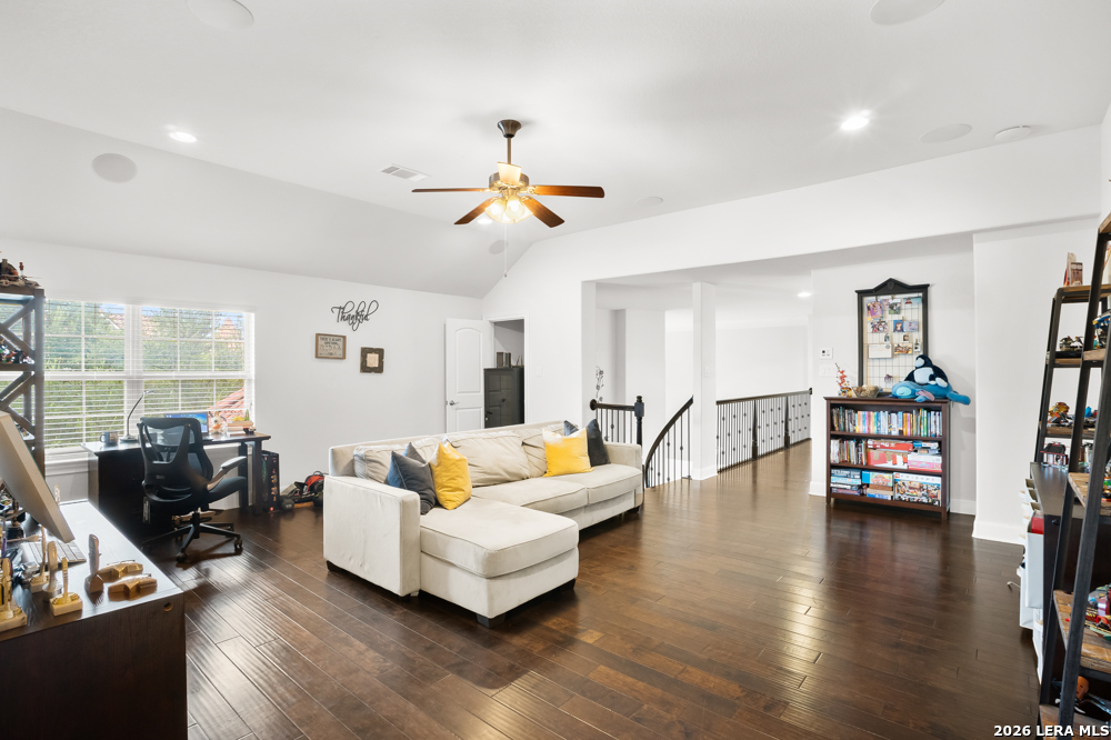6311 Almeria Cir, San Antonio, TX 78257
