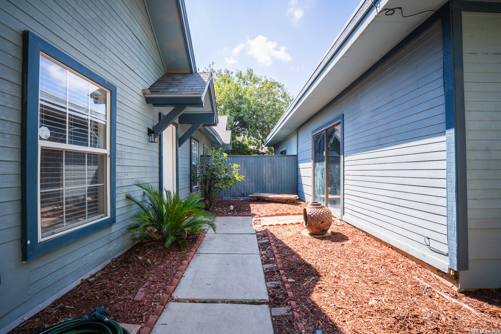 1302 Coldwater Dr, San Antonio, TX 78245