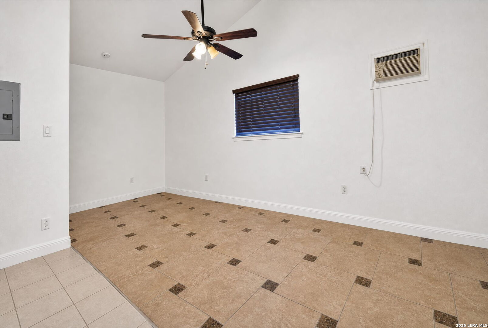 326 PLACID DR, San Antonio, TX 78228