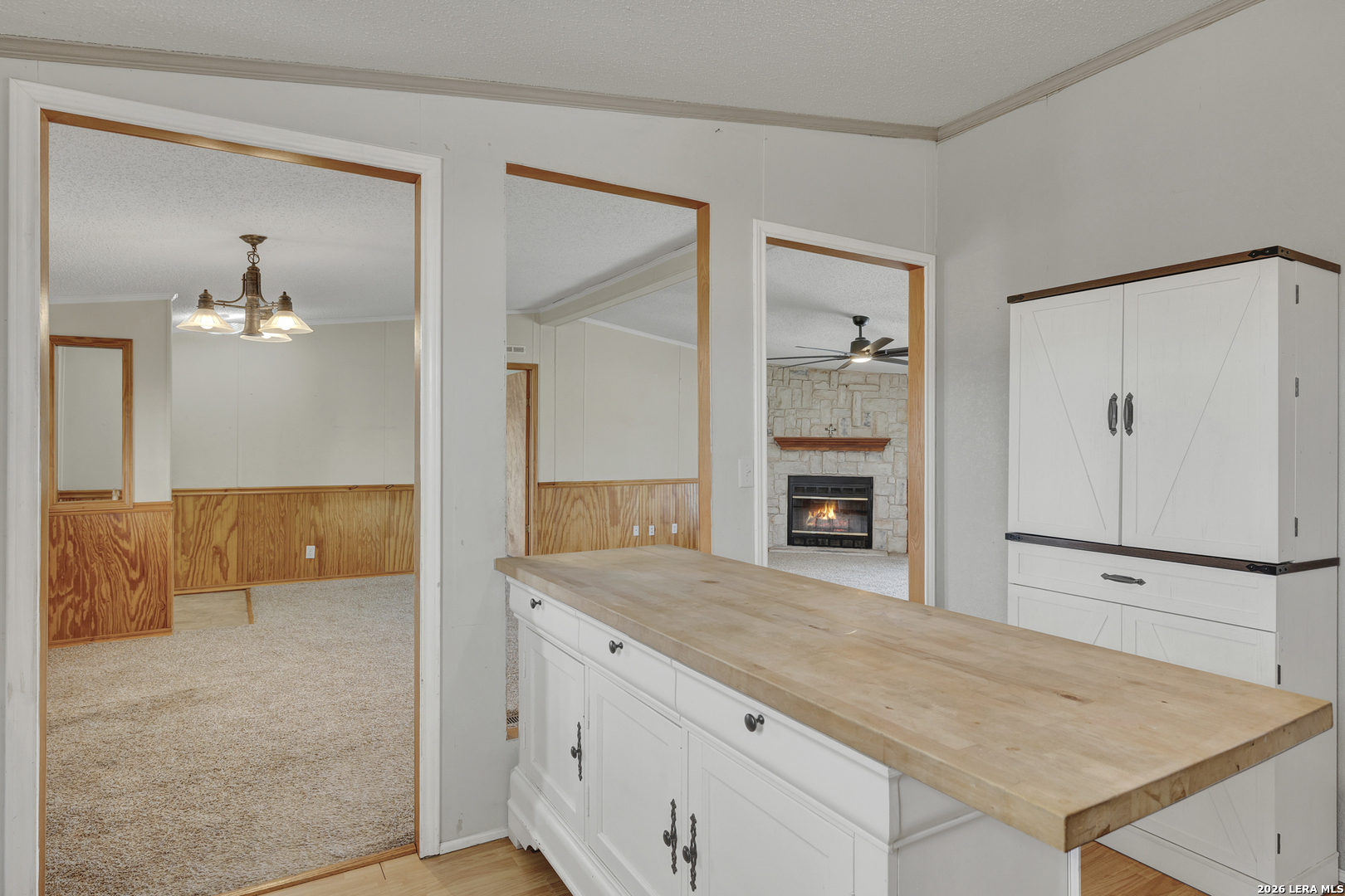 745 Warncke Rd, La Vernia, TX 78121