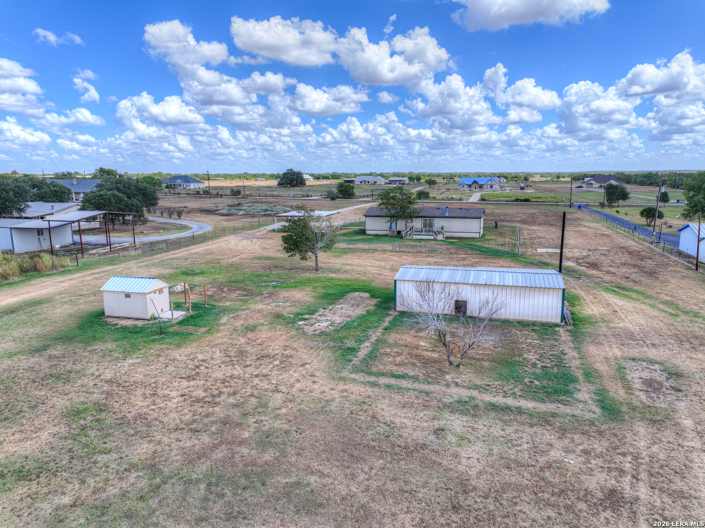 745 Warncke Rd, La Vernia, TX 78121