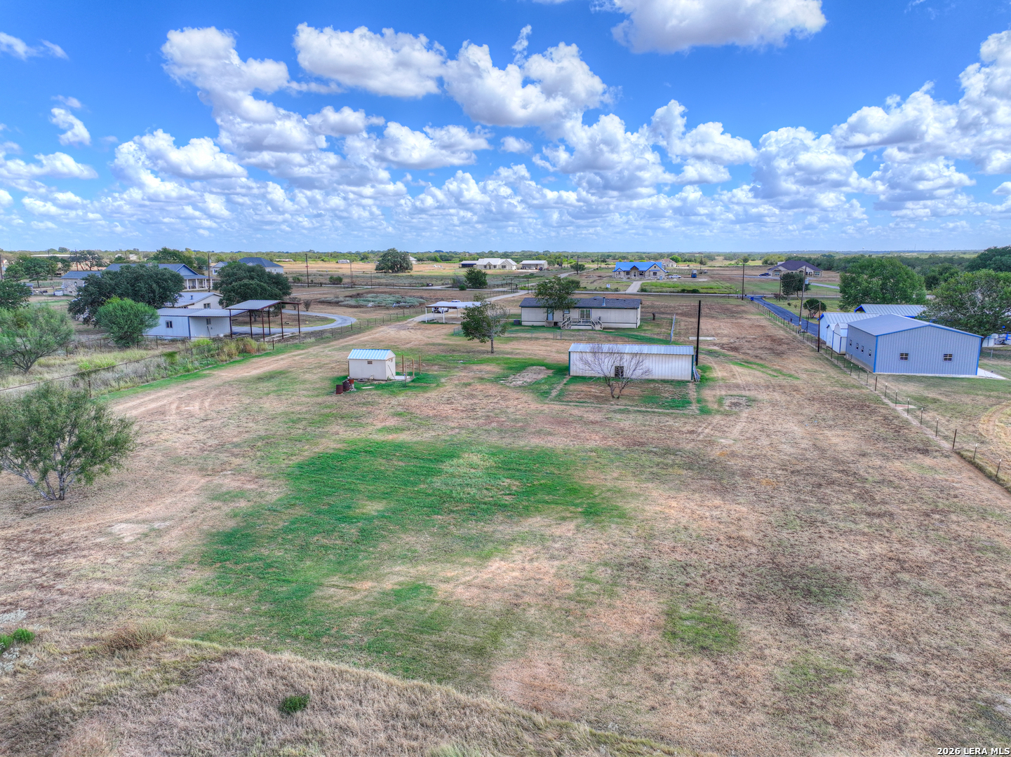 745 Warncke Rd, La Vernia, TX 78121