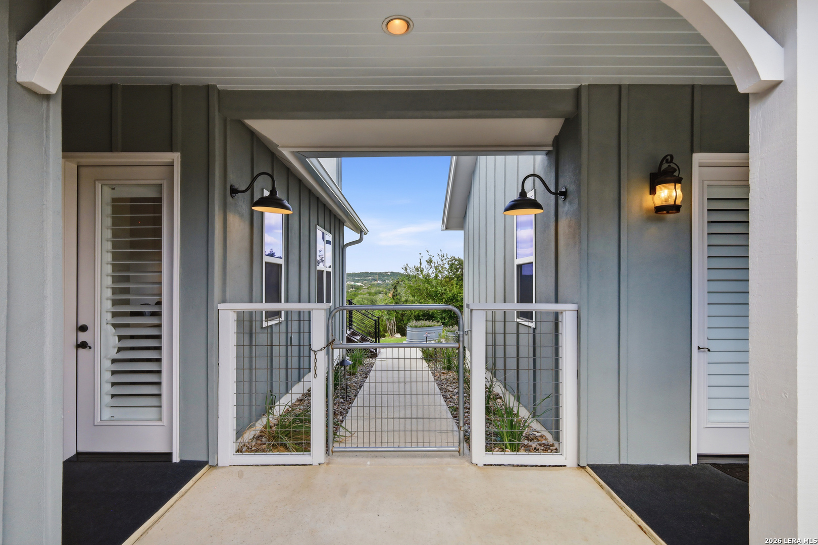 10033 Kendall Cyn, San Antonio, TX 78255