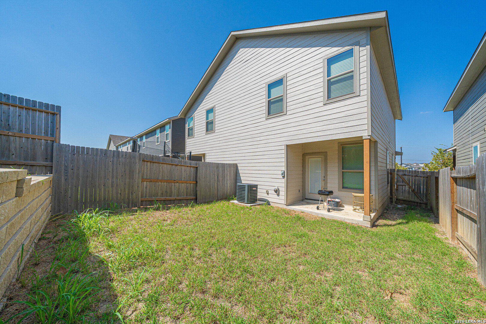 7616 MAGNOLIA VLG, San Antonio, TX 78252