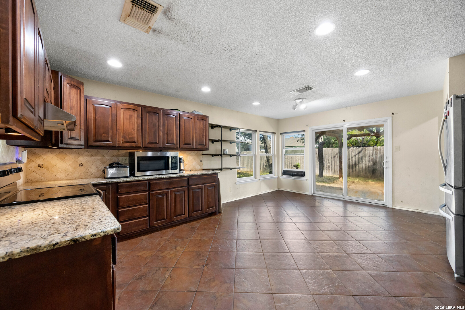 9051 RICH TRACE ST, San Antonio, TX 78251