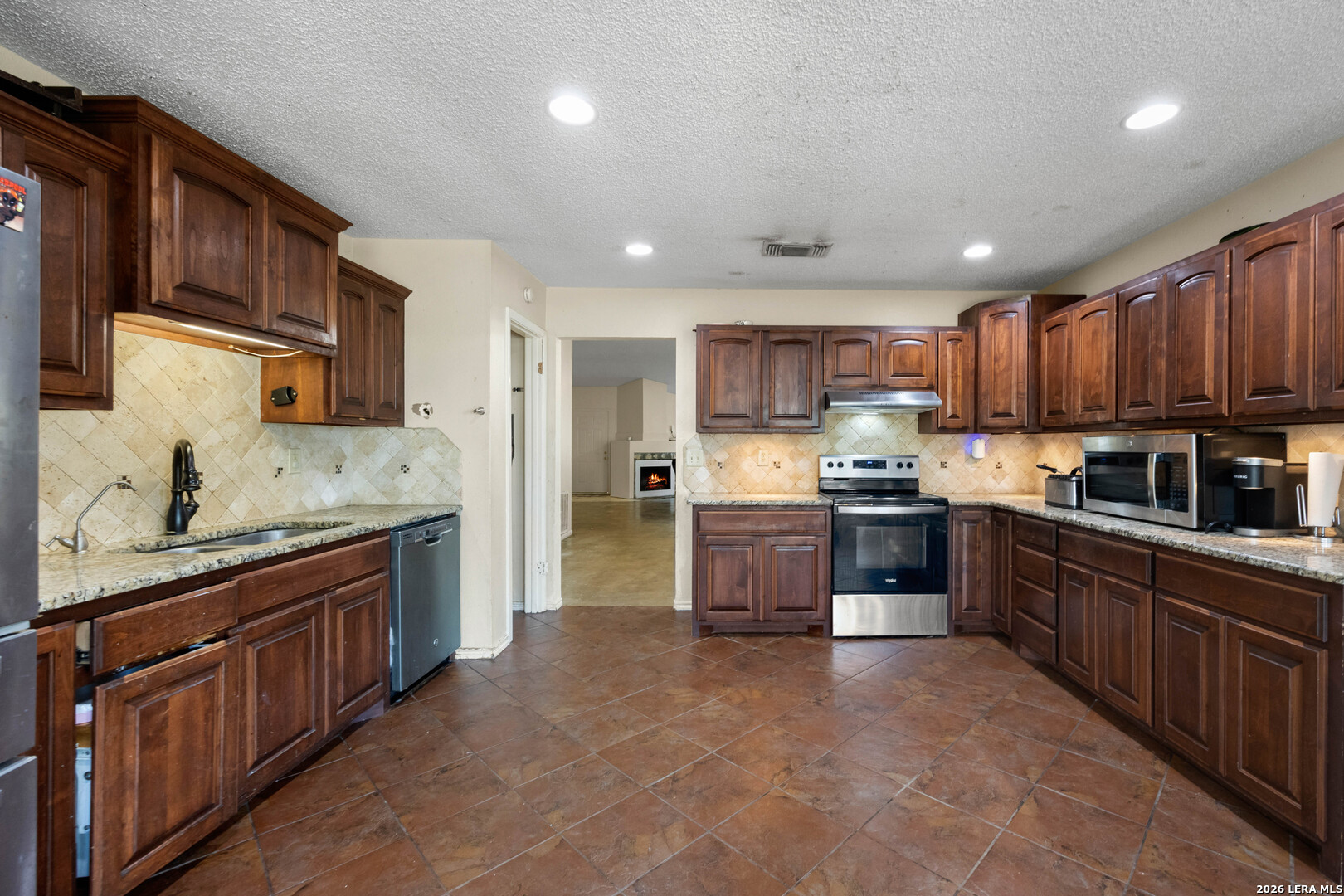9051 RICH TRACE ST, San Antonio, TX 78251