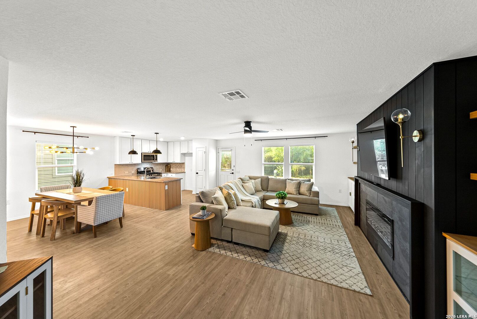 Living/Dining Combo
