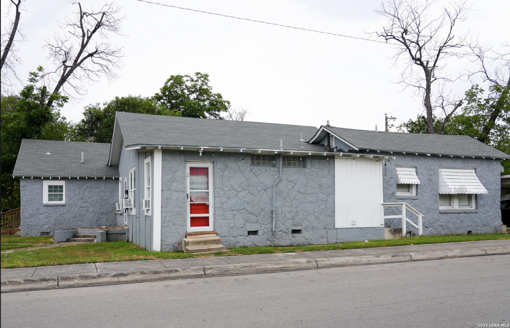 Photo 2 of Multi family home for sale at 1738 Santa Anna, San Antonio, TX 78201 | MLS# 2017555 | Listing updated on 2026-09-18
