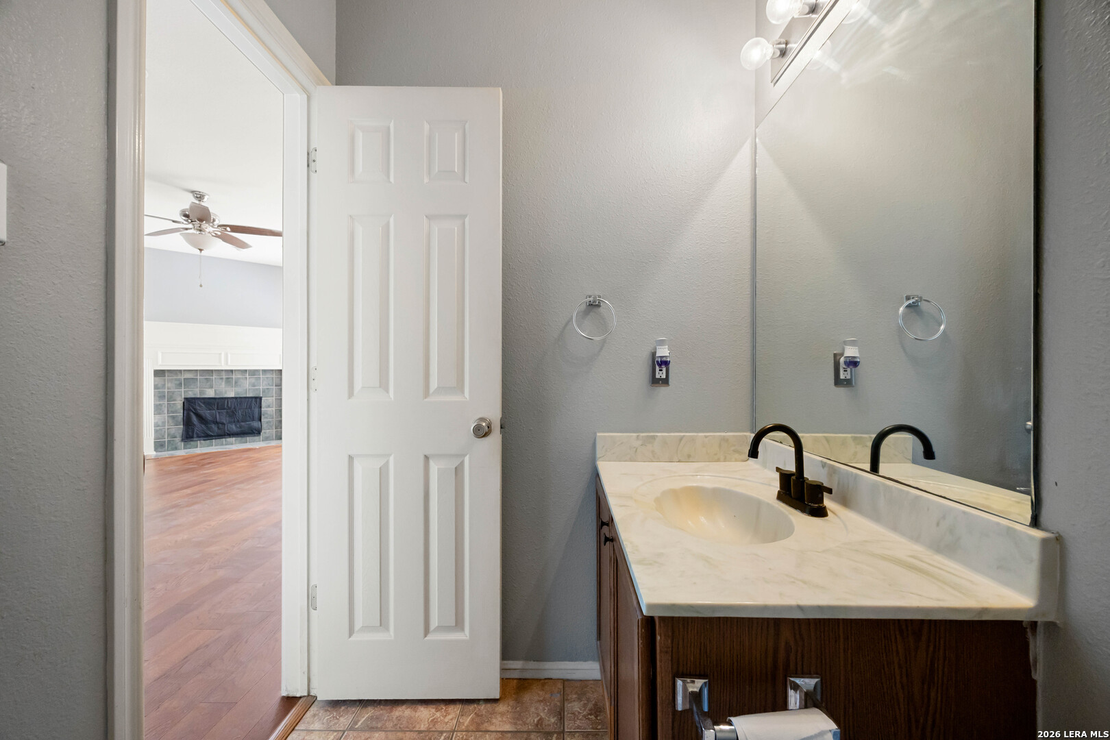 21806 GOLDCREST RUN, San Antonio, TX 78260