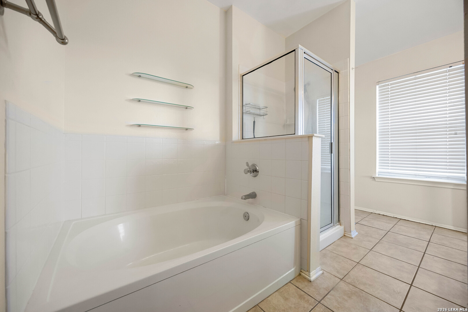 21806 GOLDCREST RUN, San Antonio, TX 78260