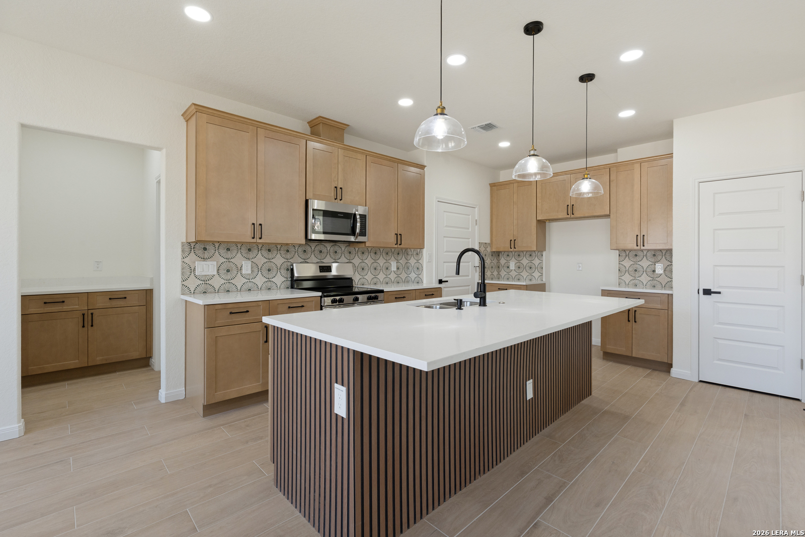 2205 MESA BRK, photo 6