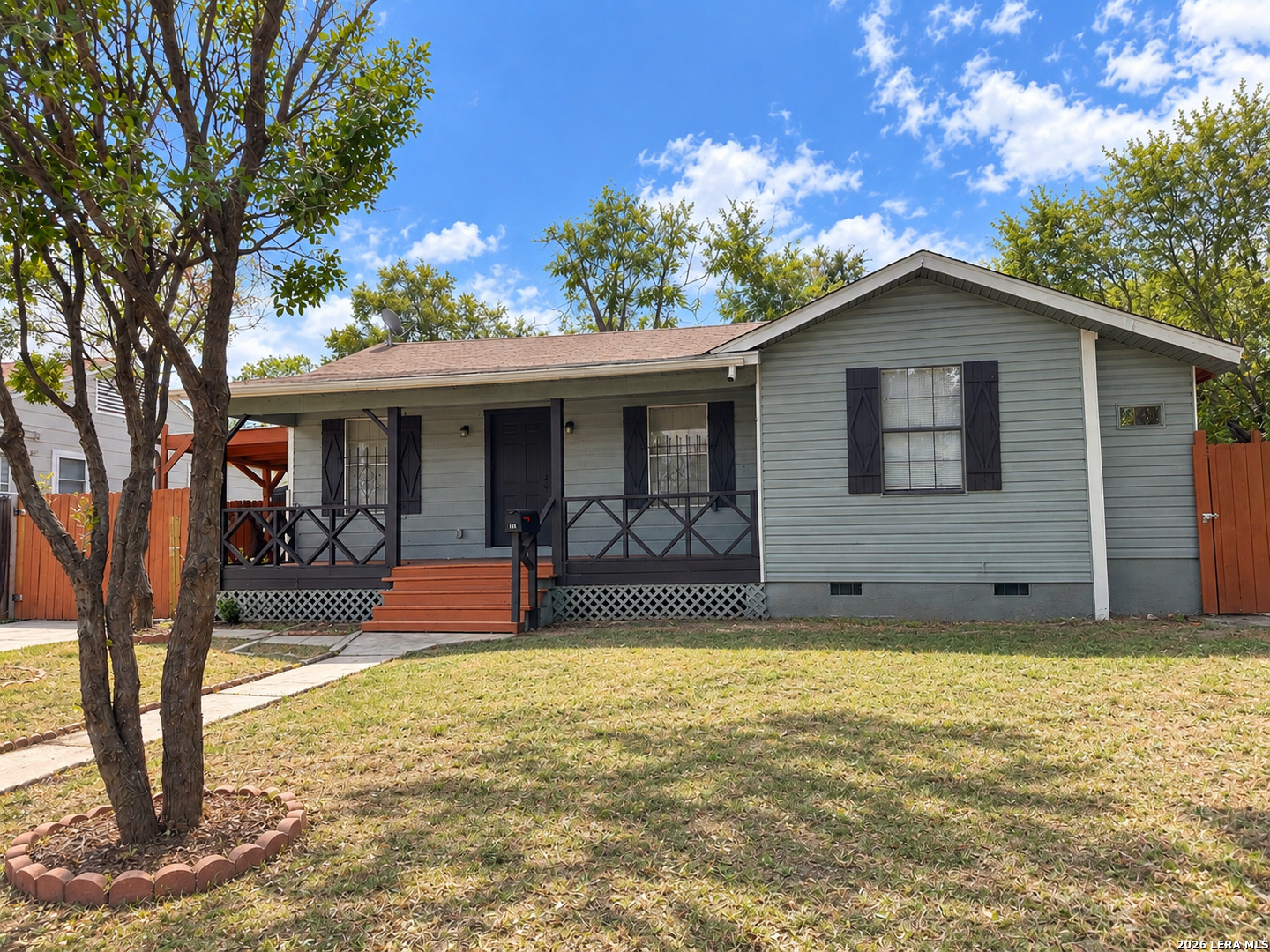 106 Rollins Ave Listing Cover Image