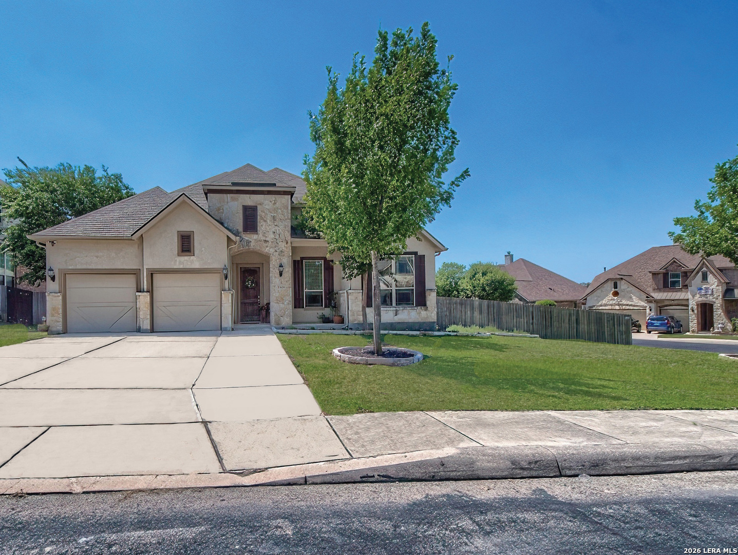 11614 Evan Cypress