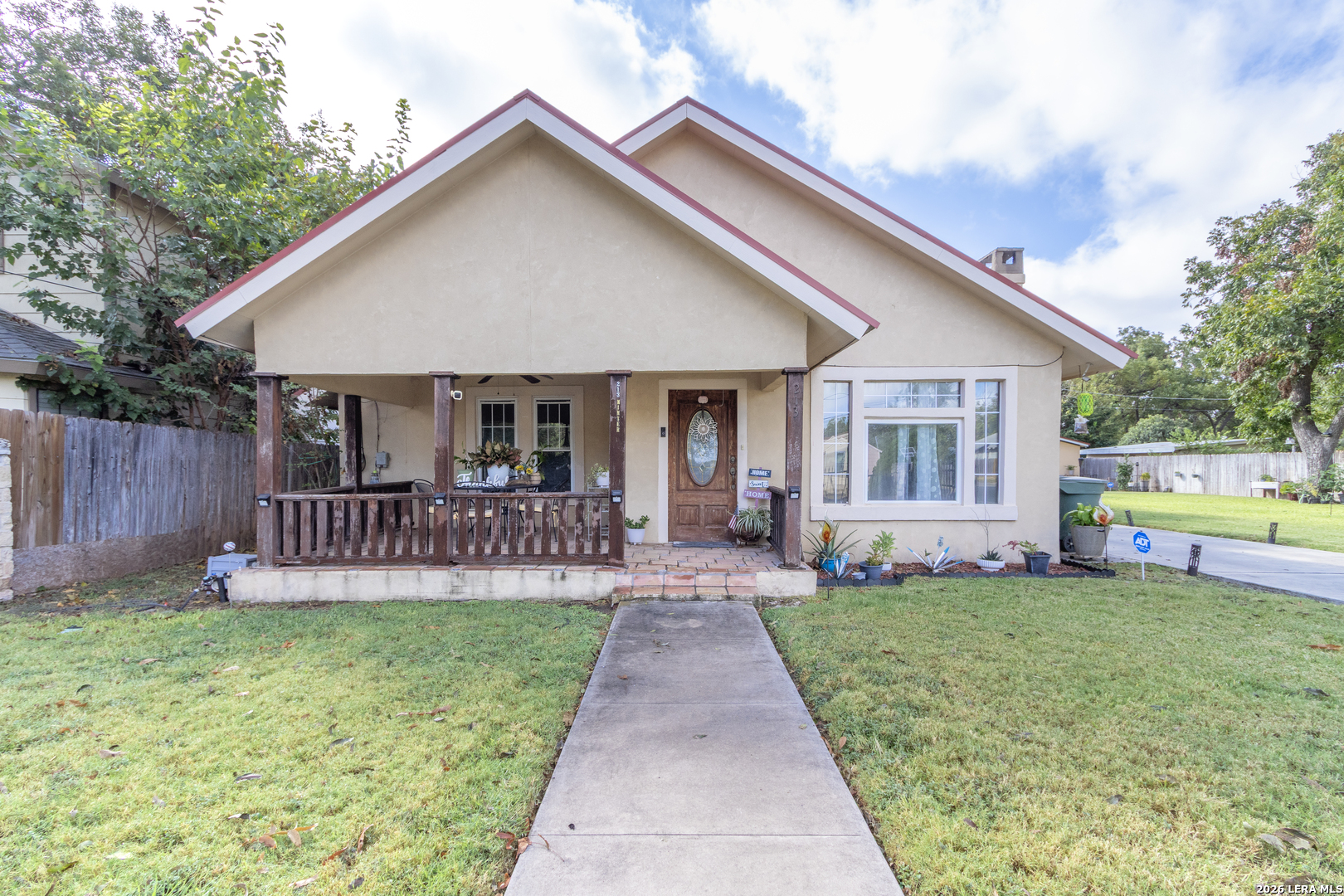 Photo 3 of Single family home for sale at 213 Minter St, Uvalde, TX 78801 | MLS# 2014104 | Listing updated on 2026-09-12