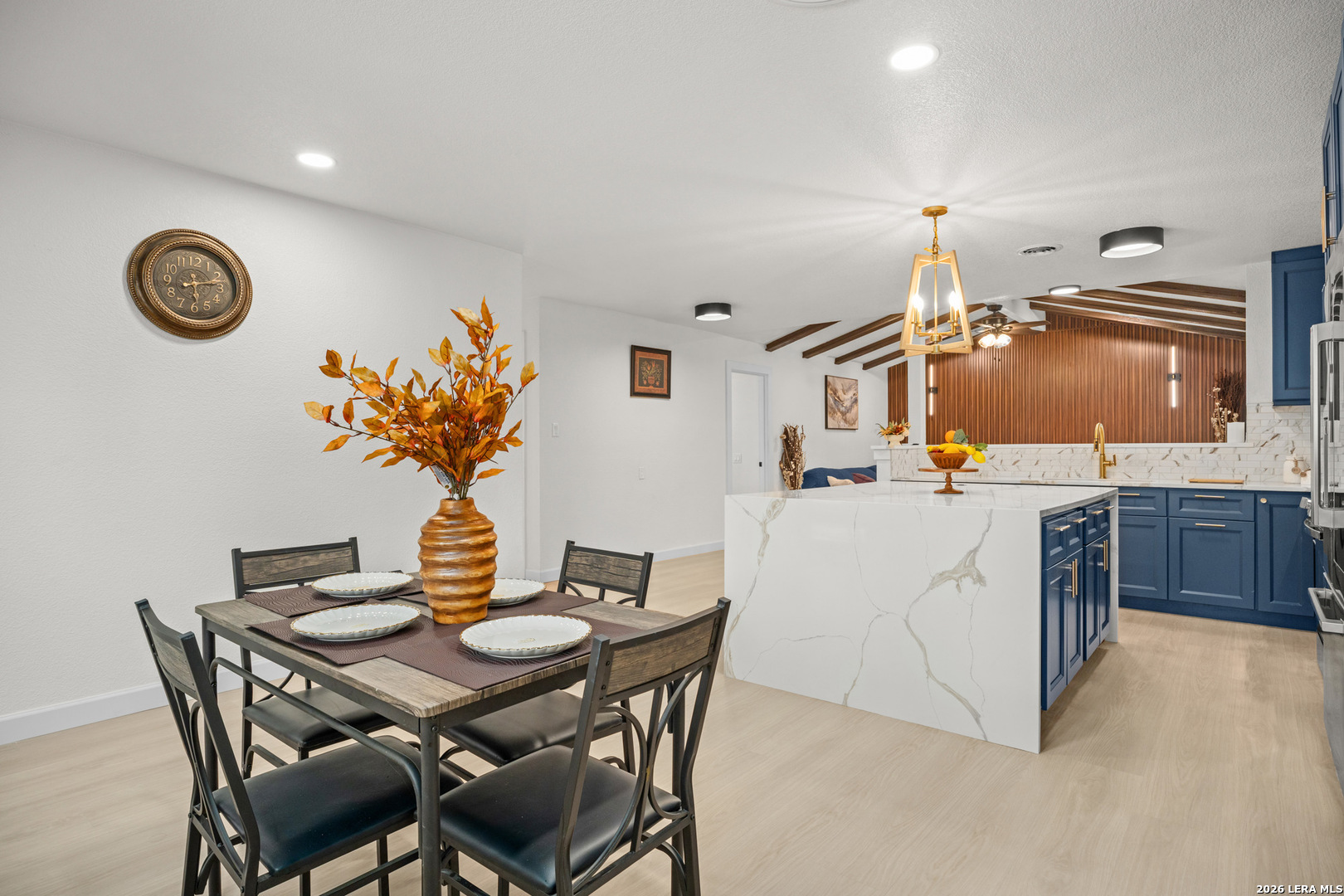 1607 WHELESS LN, Austin, TX 78723