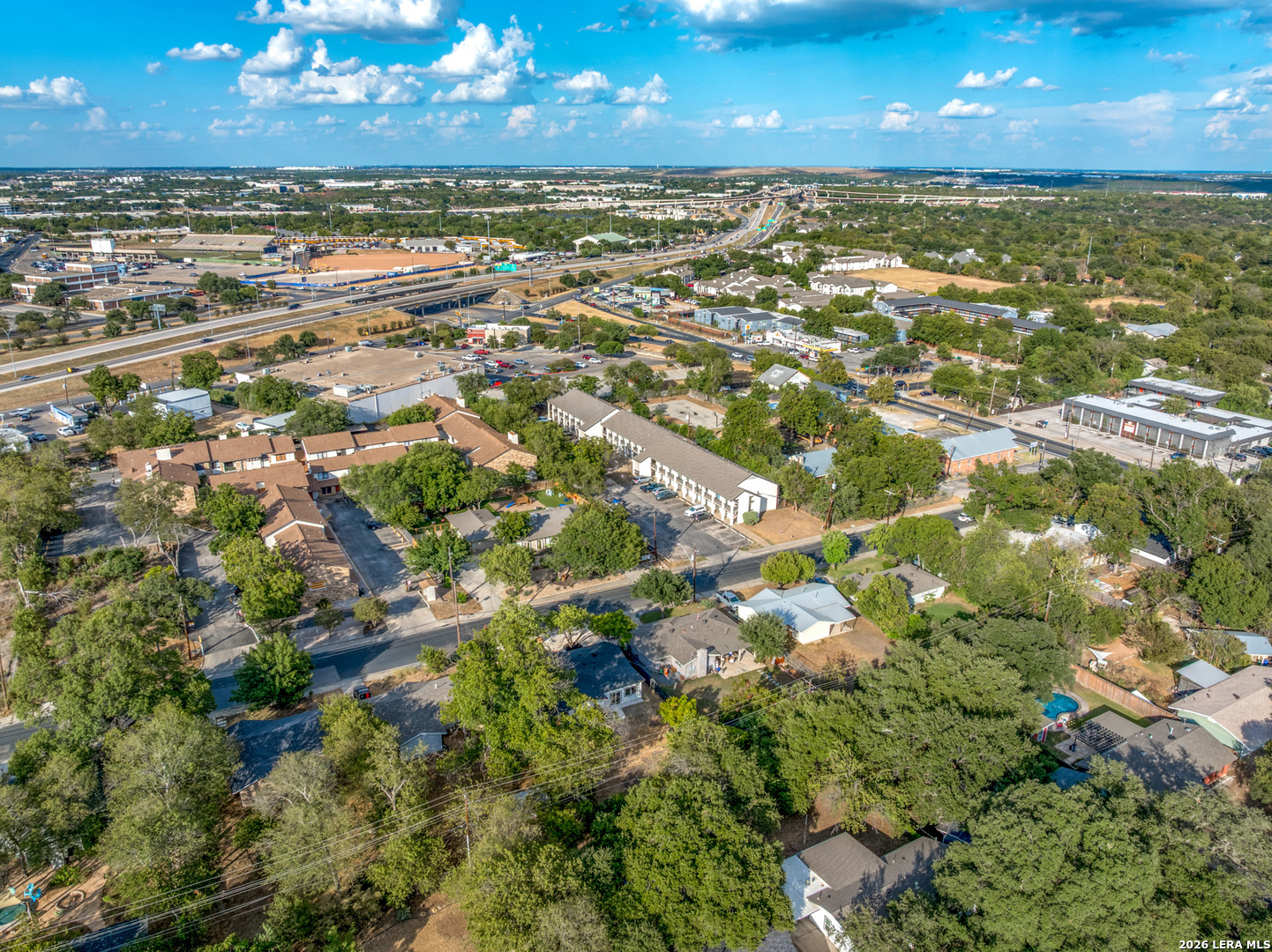 1607 WHELESS LN, Austin, TX 78723