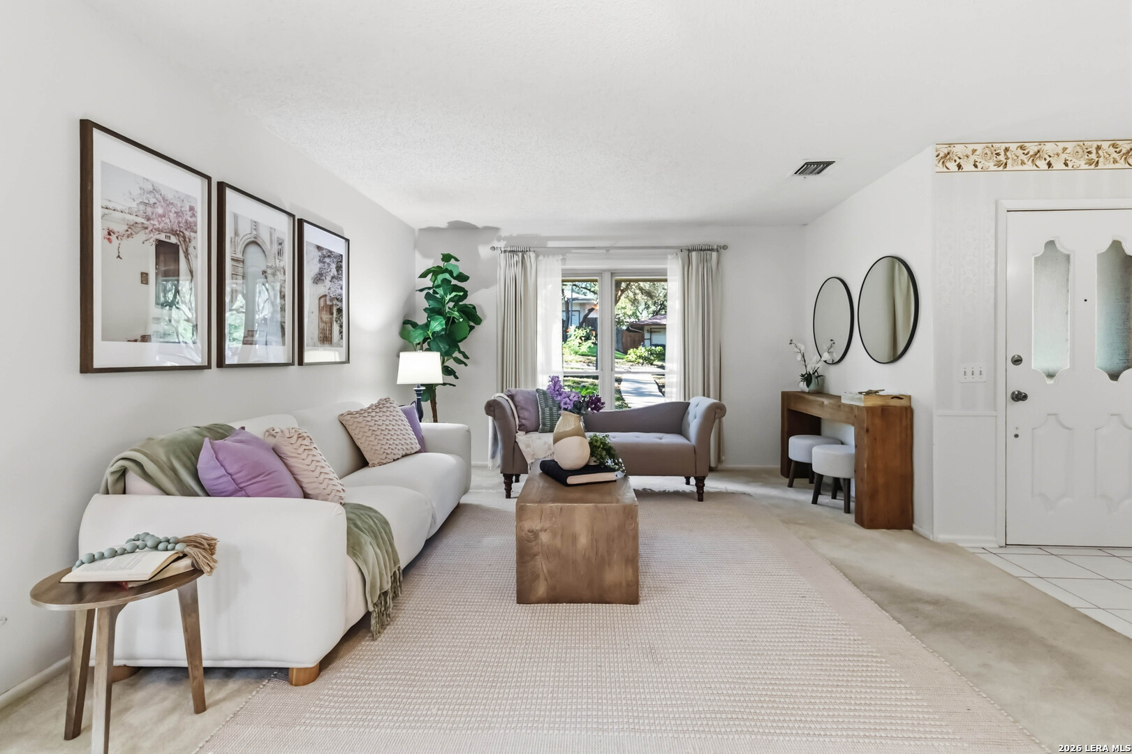 Listing Photo 4 - Condo for sale in building located at 3246 Castledale Dr, San Antonio, TX 78230 - Unit #27