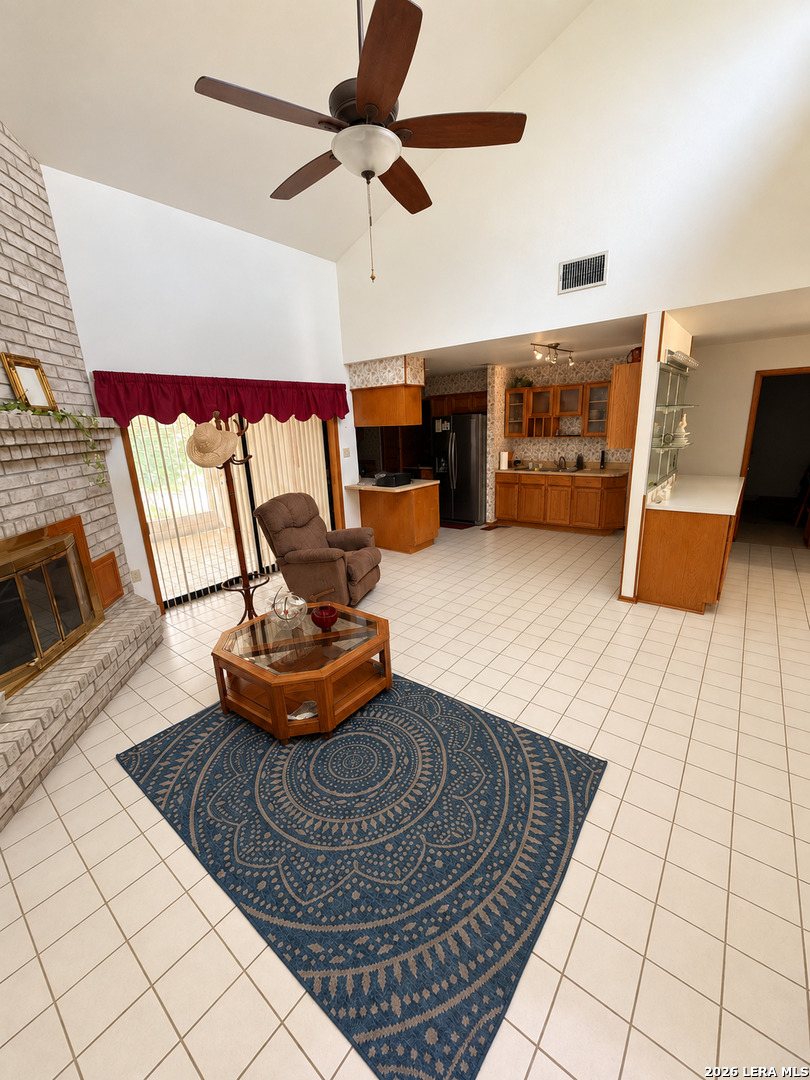 Photo 3 of Single family home for sale at 9334 Jorwoods Dr, San Antonio, TX 78250 | MLS# 2014298 | Listing updated on 2026-09-15