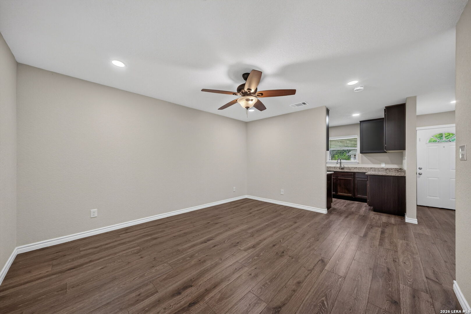 218 Park Ln, UNIVERSALC, TX, 78148