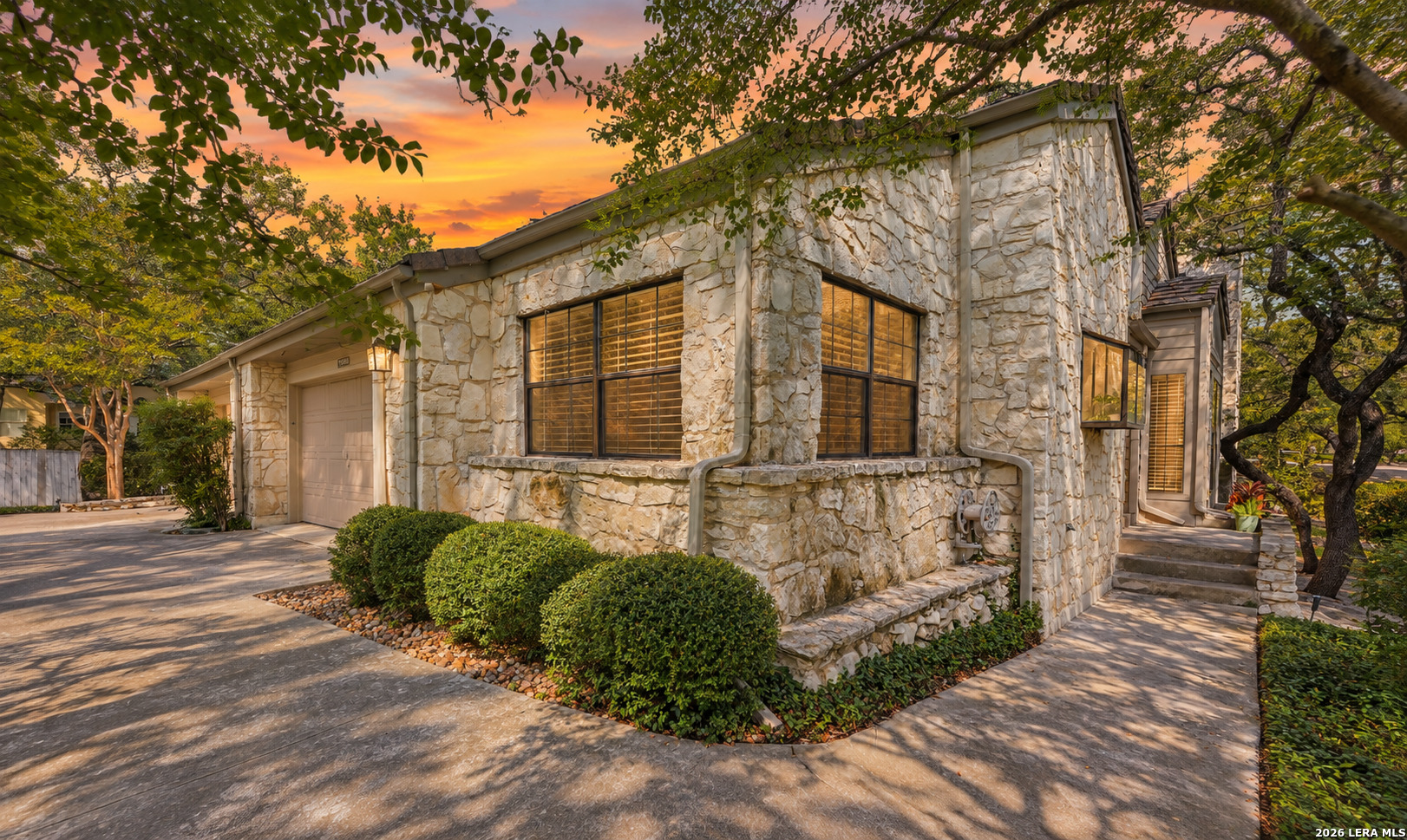 17306 Piney Woods 5901