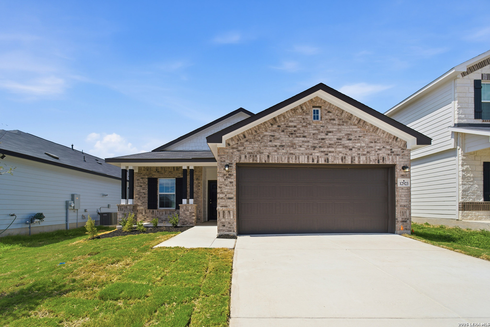 12923 Audrey Hbr Listing Cover Image