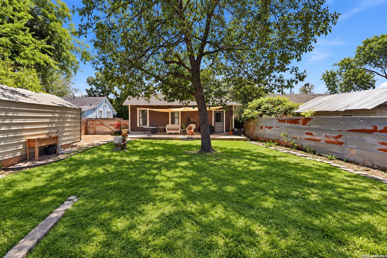619 W LULLWOOD AVE, San Antonio, TX 78212