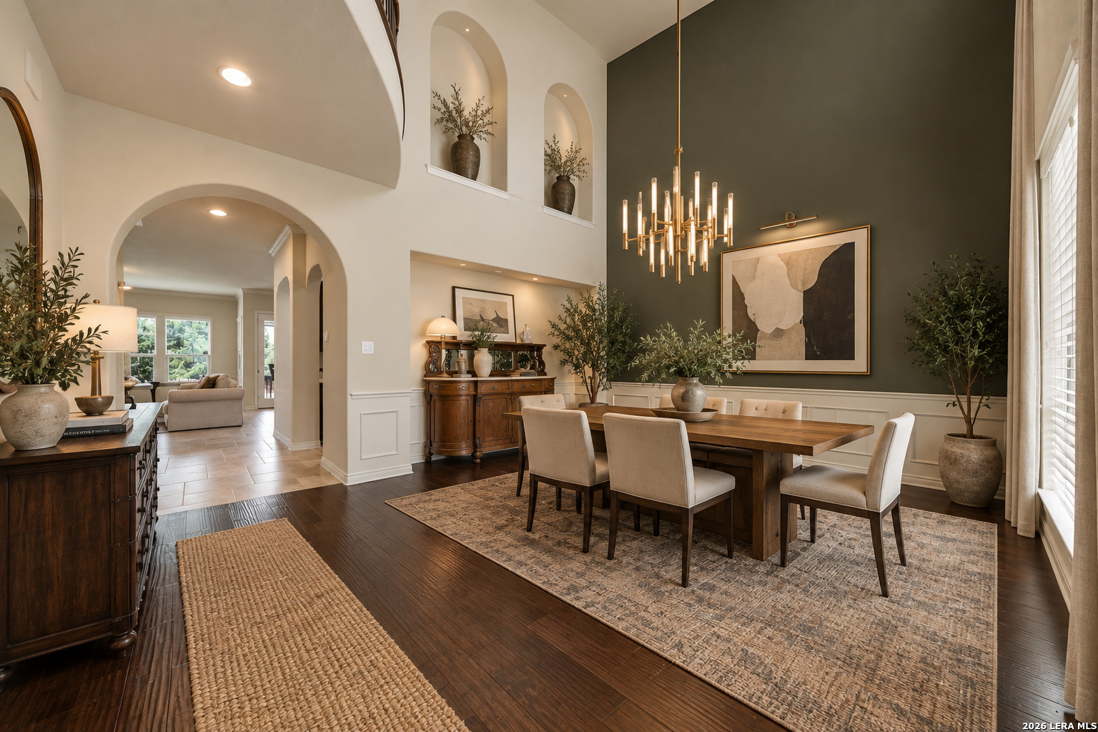 25215 Estancia Cir Listing Cover Image