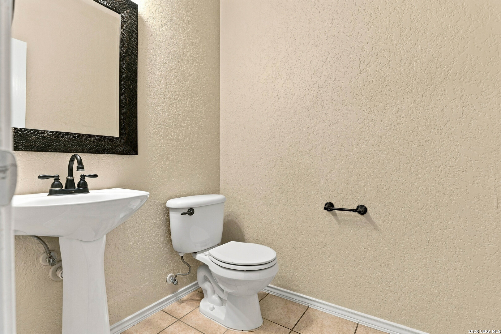 7738 Paraiso Cir, Boerne, TX 78015