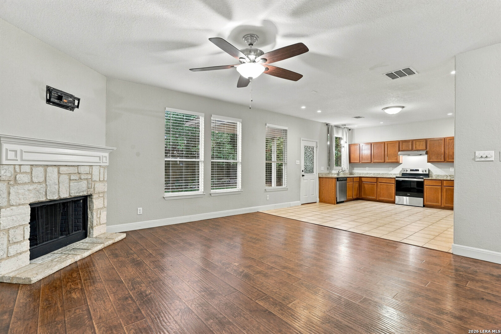7738 Paraiso Cir, Boerne, TX 78015