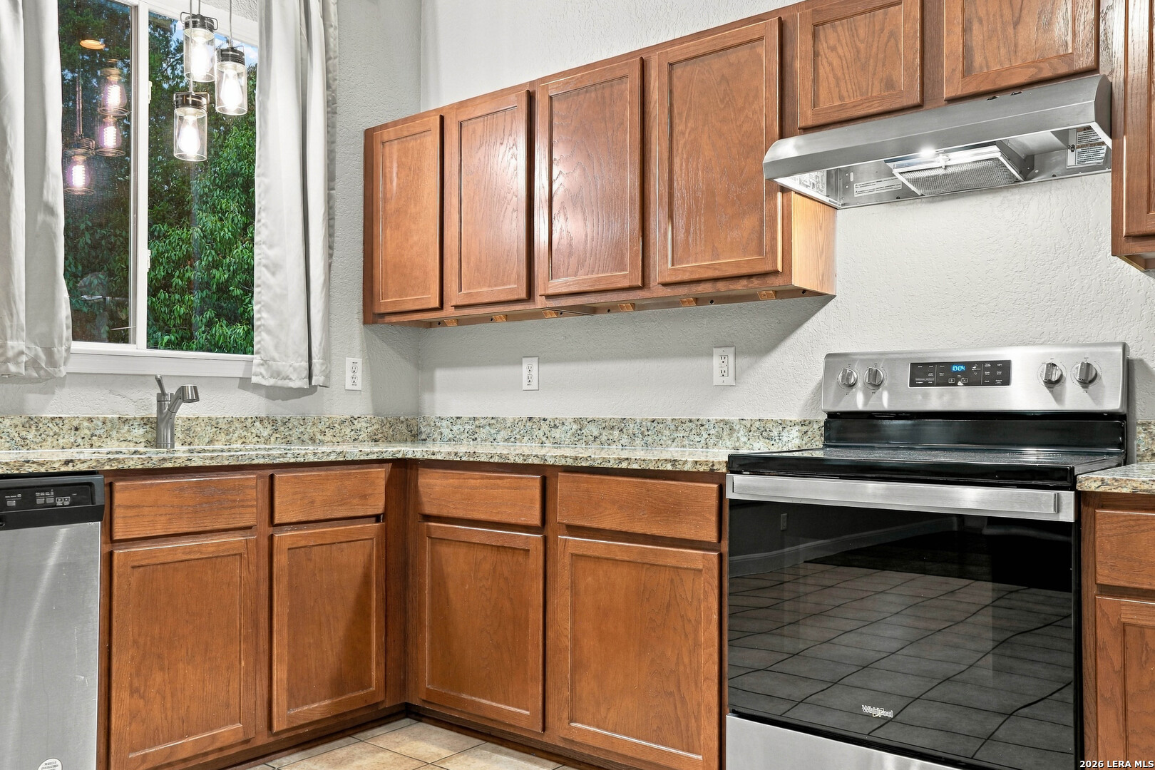7738 Paraiso Cir, Boerne, TX 78015