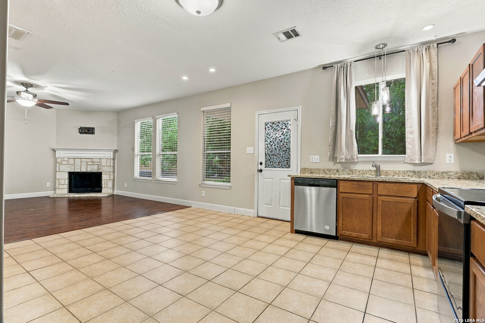 7738 Paraiso Cir, Boerne, TX 78015