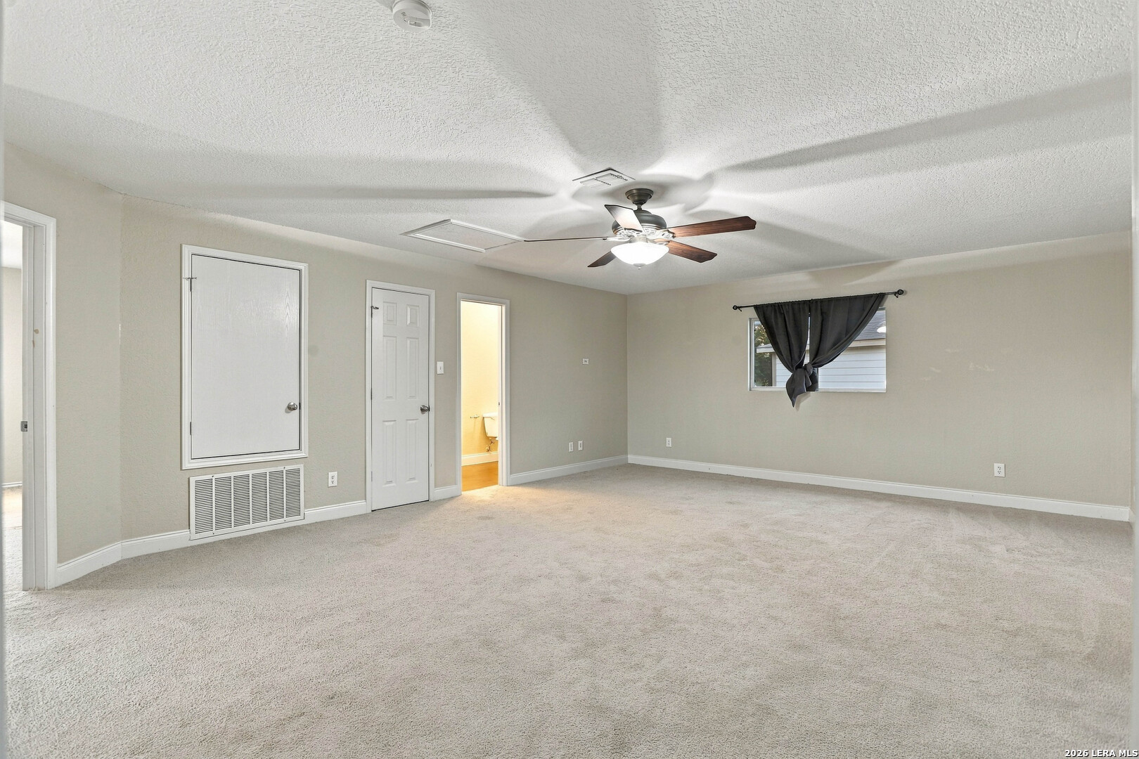 7738 Paraiso Cir, Boerne, TX 78015