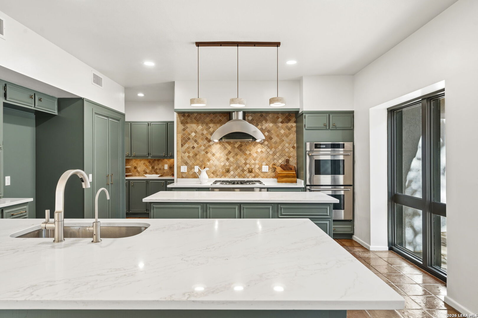 Island Kitchen
